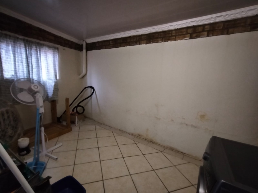 3 Bedroom Property for Sale in Safari Gardens North West